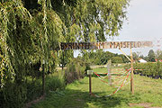 Eingang zu Labyrinth im Maisfeld in Lochhausen (©Foto: Martin Schmitz)
